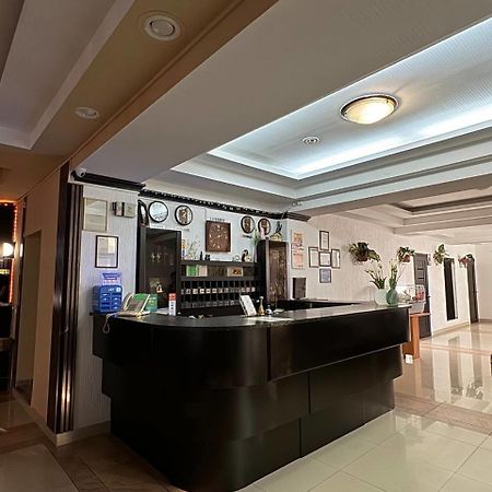 Shanyrak Hotel Temirtau Екстериор снимка