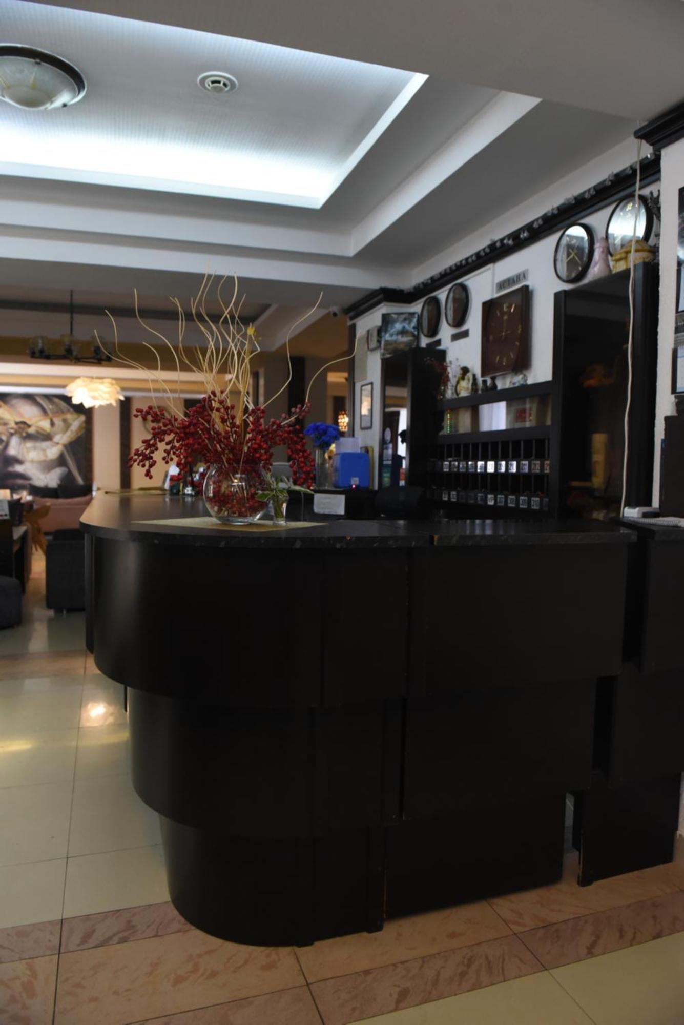 Shanyrak Hotel Temirtau Екстериор снимка