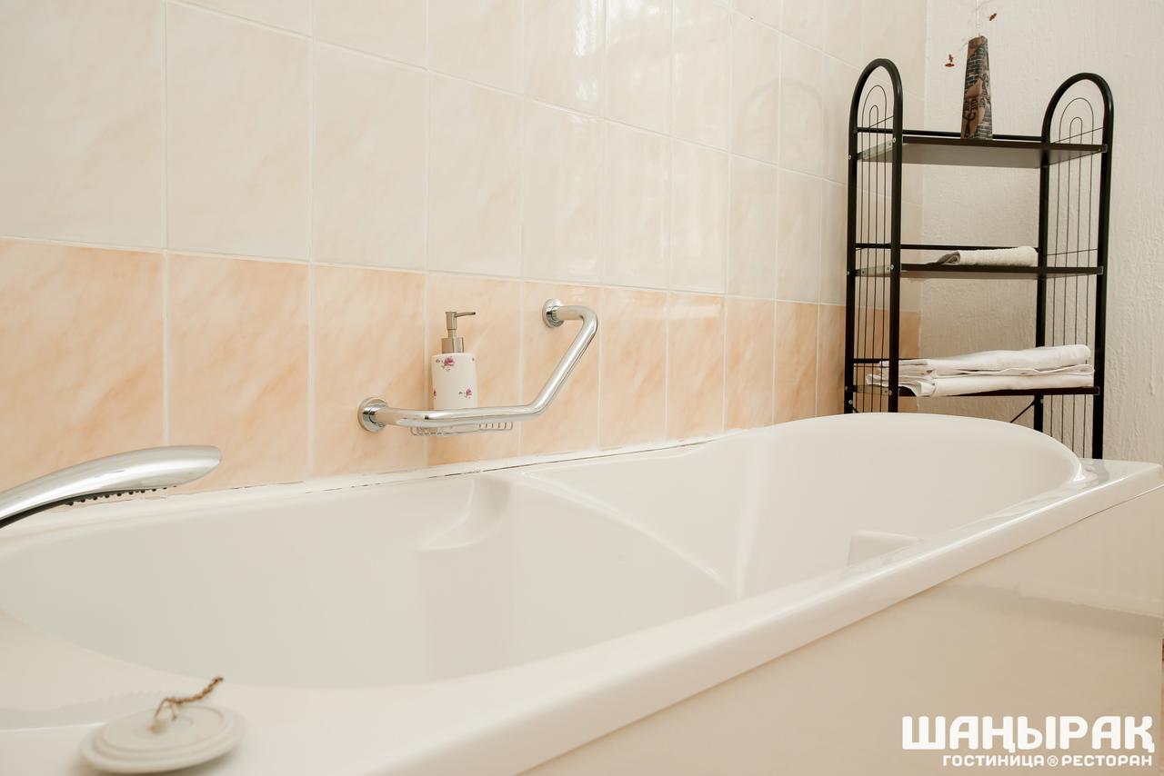 Shanyrak Hotel Temirtau Екстериор снимка